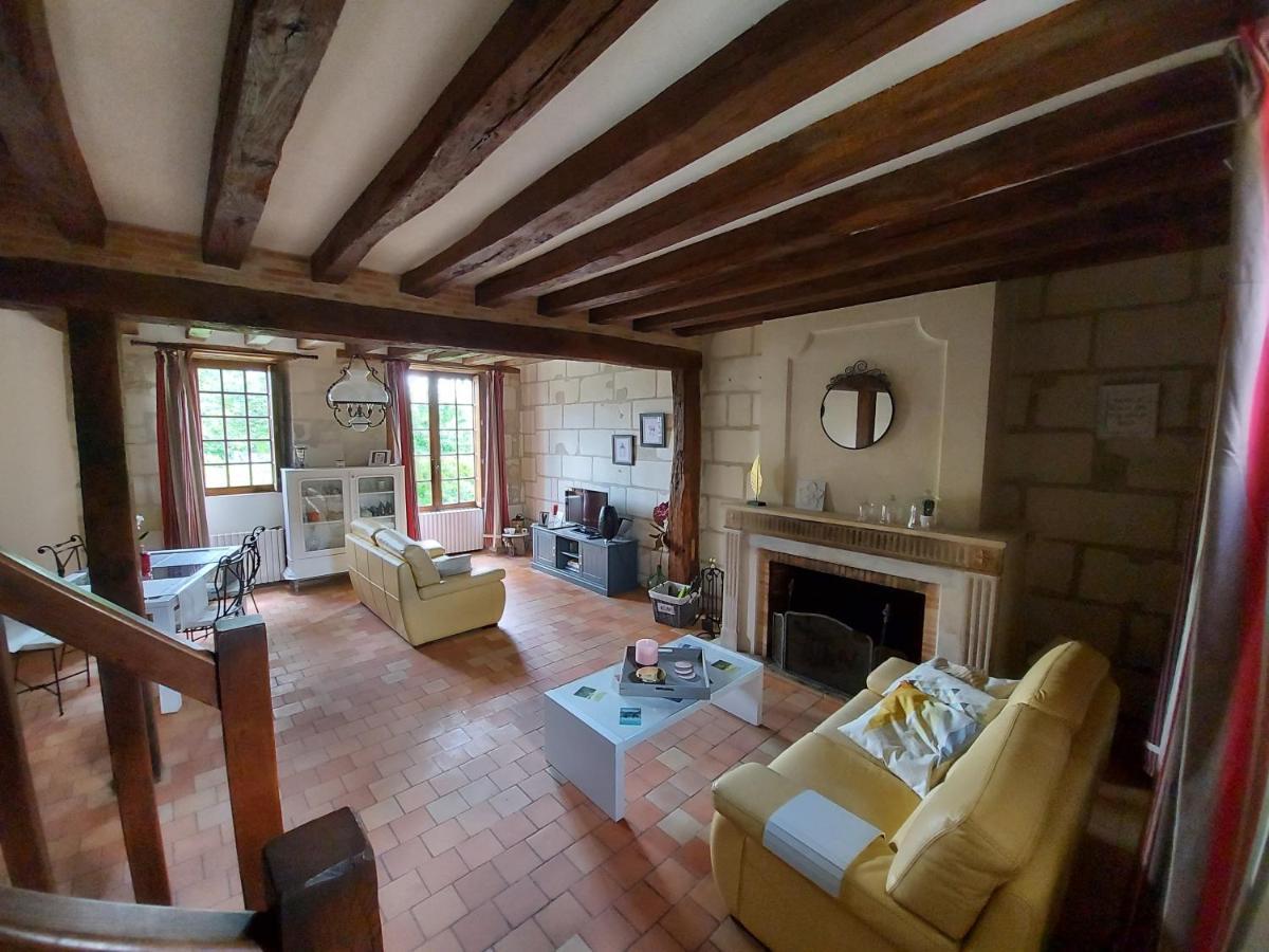 Gite Au Pres Du Lys Saint-Martin-le-Beau Eksteriør billede